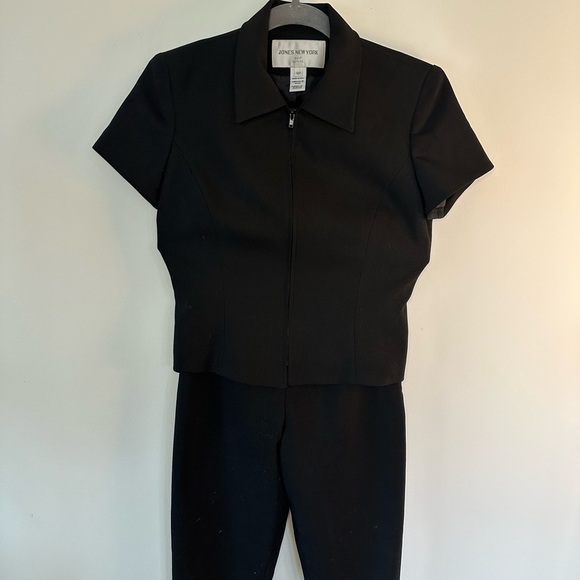 Vintage Jones NY Pant Suit Set - Picture 9 of 9